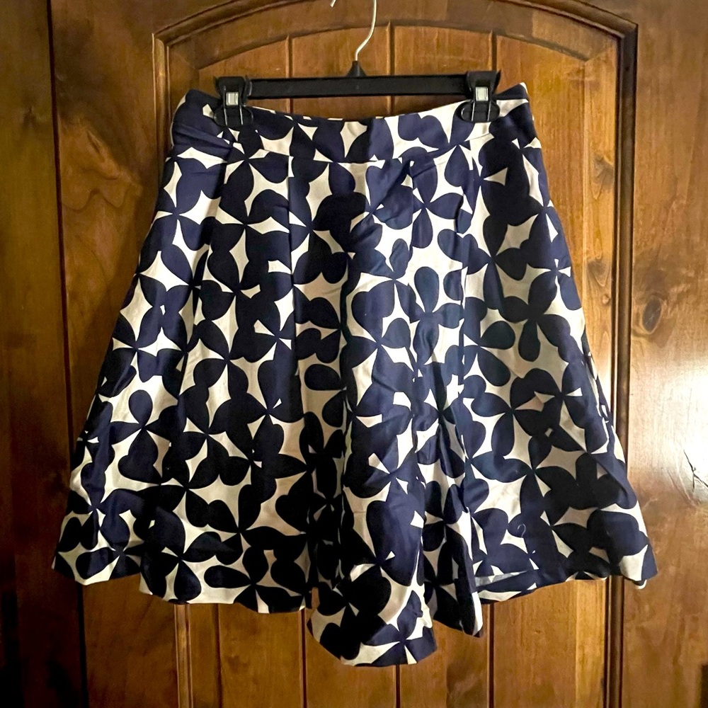 Blue and White A-Line Pleated Skirt Size 6